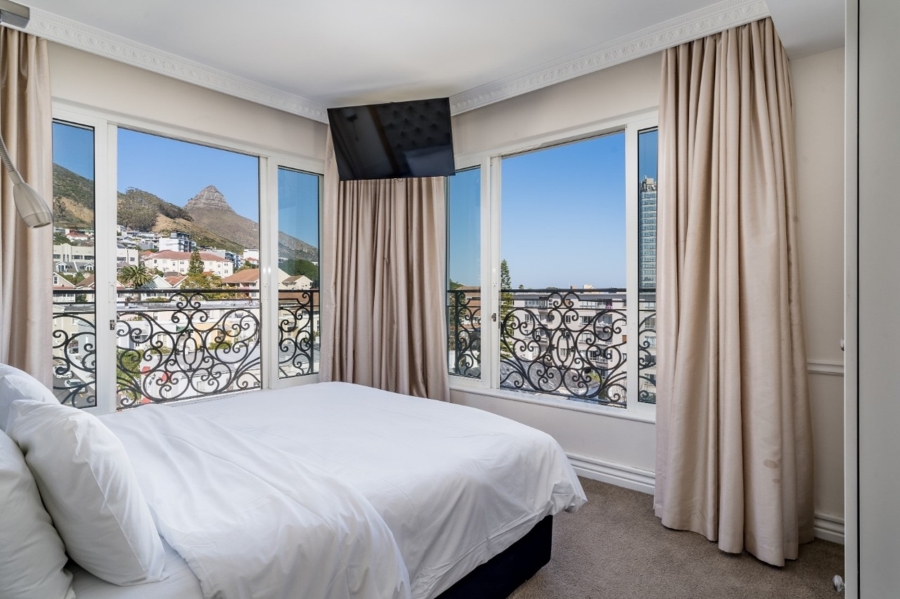 To Let 2 Bedroom Property for Rent in Sea Point Western Cape